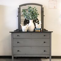 Cobblestone Dresser with Mirror